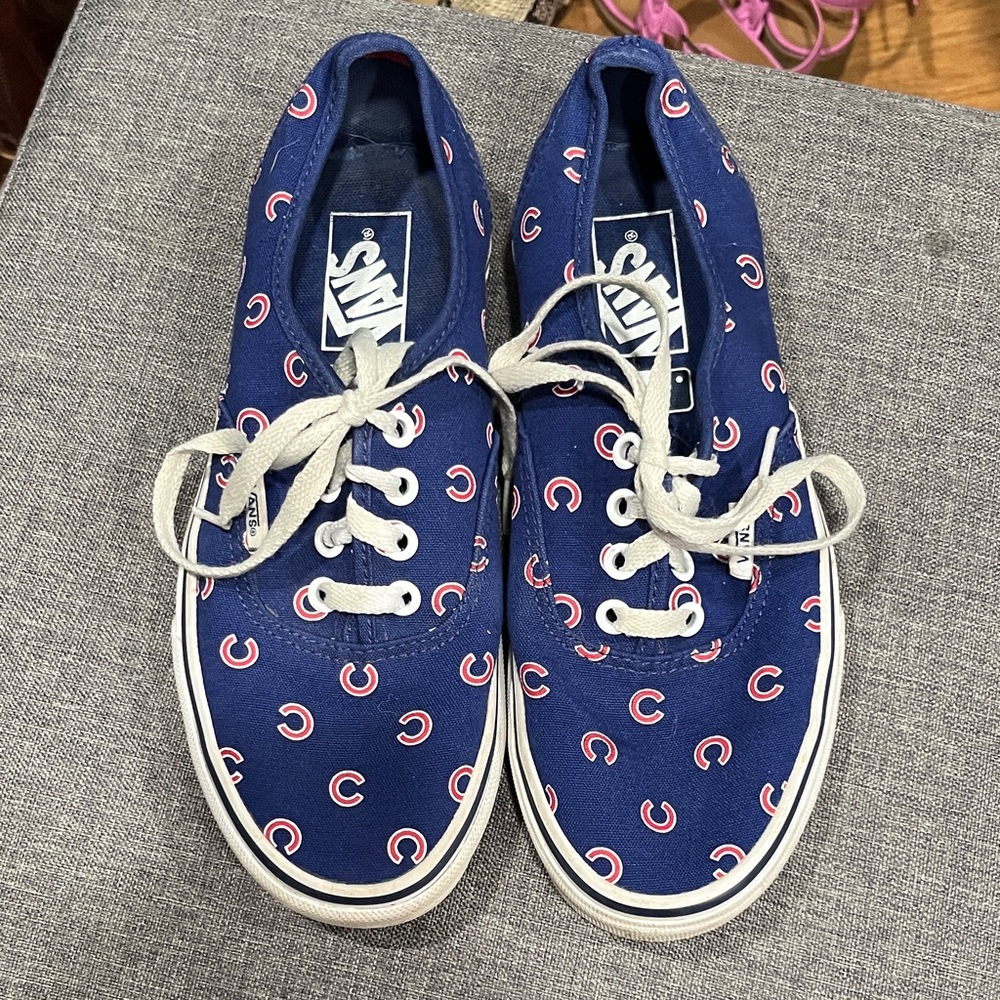 Vans Chicago cubs  unisex **some cleaning required bit of dog hair